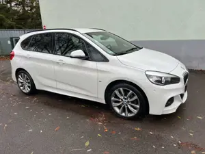 BMW 220 Bild 3