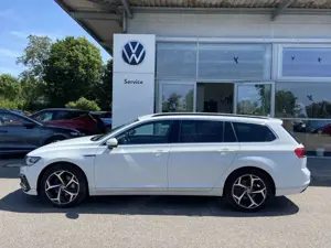 Volkswagen Passat Variant GTE 1.4 TSI DSG 18"+NAVI+STANDHEI Bild 2