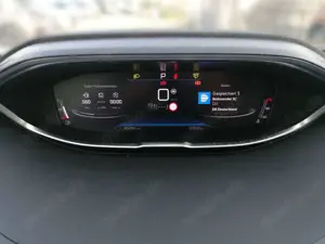 Peugeot 5008 2.0 BlueHDi 180 FAP GT Navi PDC Pano LED Bild 5