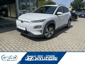 Hyundai KONA EV Advantage Navi Digitales Cockpit Apple CarPlay