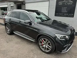 Mercedes-Benz GLC 63 AMG GLC 63 S AMG 4Matic  AMG Performance Race