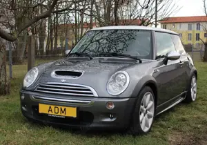 MINI One Cooper S Sondermodell Bild 5