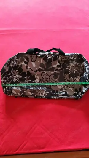 Schwarz, weiße braune Tasche Bild 2
