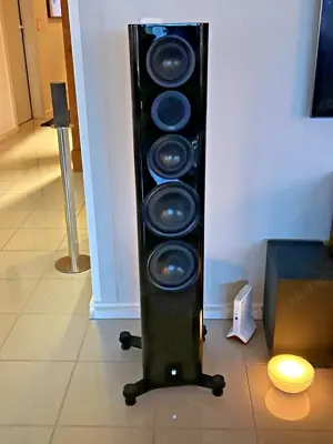 Nubert NuZeo 11 - High End - Aktiv Lautsprecher - Hochglanz schwarz - 1 Paar Bild 3 Nubert NuZeo 11 - High End - Aktiv Lautsprecher - Hochglanz schwarz - 1 Paar Bild 3