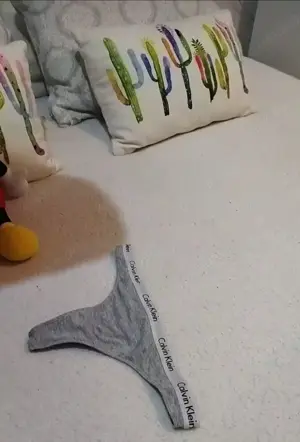 Verlaufen getragene Socken  Tangas und nudes 