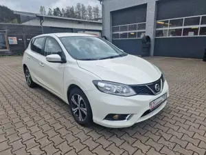 Nissan Pulsar Acenta-NAVI-LED-Shzg-ALU-SCHECKHEFT gewartet