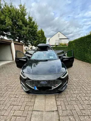 Ford Focus Turnier 2.3 EcoBoost SS Aut. ST X