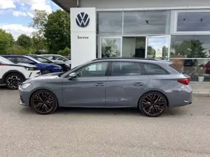 CUPRA Leon ST 2.0 TSI DSG 4-DRIVE 19"-KUPFER+EL.VORDER Bild 2