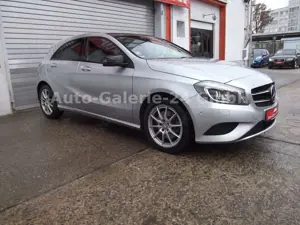 Mercedes-Benz A 250 A -Klasse 250 4Matic Autom, Navi, Teilleder