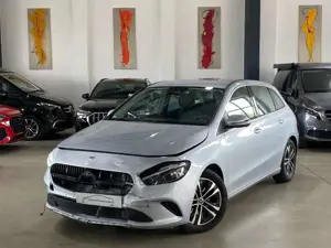 Mercedes-Benz B 180 Progressive Advanced/MBUX-High/