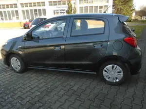 Mitsubishi Space Star Select 1.2 MIVEC 5-Gang Bild 3