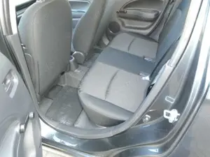 Mitsubishi Space Star Select 1.2 MIVEC 5-Gang Bild 5