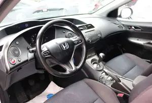 Honda Civic Civic 1.4 Comfort *LPG-GASANLAGE*Klimaaut.*KeyGo Bild 2