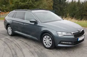 Skoda Superb Combi 2.0 TDI Ambition, StHz, Connect, Top Zustand