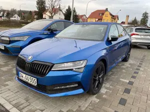 Skoda Superb Sportline * Navi * AHK * Matrix-Beam