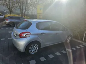Peugeot 208 HDi 68 hp Bild 3