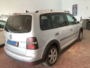 Volkswagen Touran Cross Touran Bastlerfahrzeug Bild 2