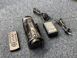 Panasonic HDC-TM900 3MOS Camcorder 32GB Bild 2