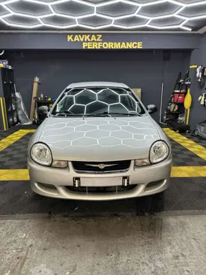 Chrysler Neon 2.0 LE