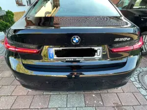BMW 330 330e Aut. Adv