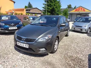 Kia Ceed / cee'd 1.4 CVVT Edition 7