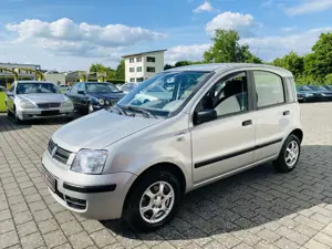 Fiat Panda 1.2 mit TOP Ausstattung +TÜV+Service*