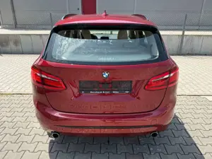 BMW 220 Active Tourer Sport Line LEDER*AUTOM*LED*RFK Bild 4