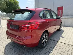 BMW 220 Active Tourer Sport Line LEDER*AUTOM*LED*RFK Bild 5