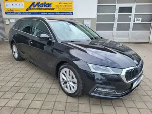Skoda Octavia Style 17"LM LED+ Navi+ CANTON AHZV 3AC+ Leder