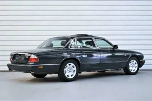Jaguar XJ Sovereign XJ 4.0 Bild 4