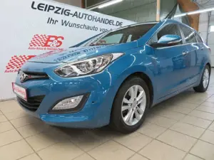 Hyundai i30 cw Style*Navi*Kamera+AHK*1.Hd