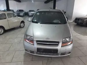 Daewoo Kalos Klima CD EXPORT Motor 1 Zylinder Defekt MP3 Radio