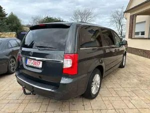 Lancia Voyager 2.8 JTDM+Leder+SHZ+AHK+Tempomat+top+ Bild 4