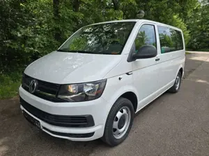 Volkswagen T6 Transporter T6 2.0 TDI 4Motion Kombi 5 Sitze