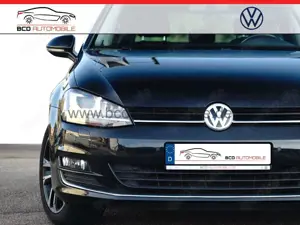 Volkswagen Golf VII Lim. Lounge BMT DSG Bi-Xenon SHZ Pano Bild 1