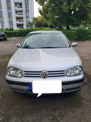 Volkswagen Golf 1.4 champ