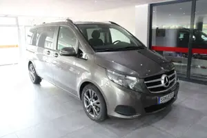 Mercedes-Benz V 250 d EDITION SPORTPAKET NAVI RFK STANDHEIZUNG Bild 2
