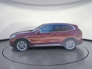 BMW X3 xDrive20dA Facelift AHK Standheizung Head Up Bild 3