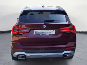 BMW X3 xDrive20dA Facelift AHK Standheizung Head Up Bild 5