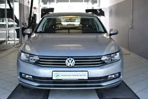 Volkswagen Passat Variant 1.6TDI BMT Comfortline DSG*ACC Bild 2