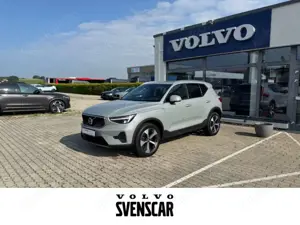 Volvo XC40 Core 2WD B3 EU6d StandHZG Digitales Cockpit Sounds