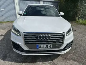 Audi Q2 Quattro*2x S-Line*Automatik*Leder*Navi*Voll* Bild 3