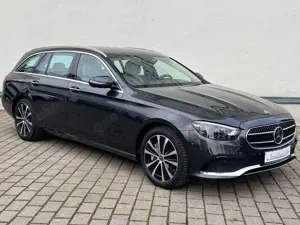 Mercedes-Benz E 300 T 9G-TRONIC Avantgarde "Top-Ausstattung" Bild 2