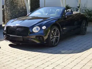 Bentley Continental GTC Bild 3