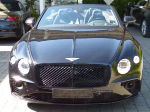 Bentley Continental GTC Bild 4