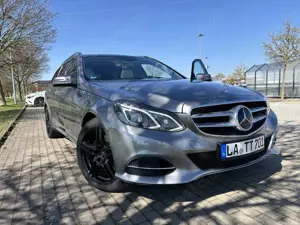 Mercedes-Benz E 300 T BlueTEC 7G-TRONIC Avantgarde