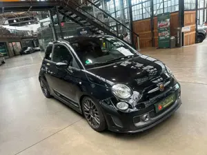 Abarth 595 POGEA Racing 225 PS 1. Hand