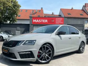 Skoda Octavia Lim. RS *2.HAND*230 PS*SCHALENSITZE*