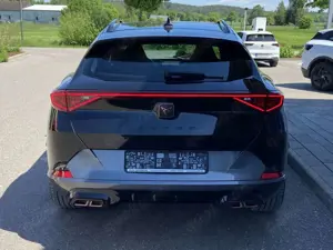 CUPRA Formentor 1.4 TSI DSG eHybrid 19"-KUPFER+PAKET-X Bild 4