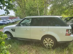 Land Rover Range Rover Sport SDV6 SE/MOTORSCHADEN Bild 2